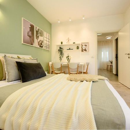 Spacious 1Br In The City Center - Amazing For Extended Stays 布加勒斯特 外观 照片