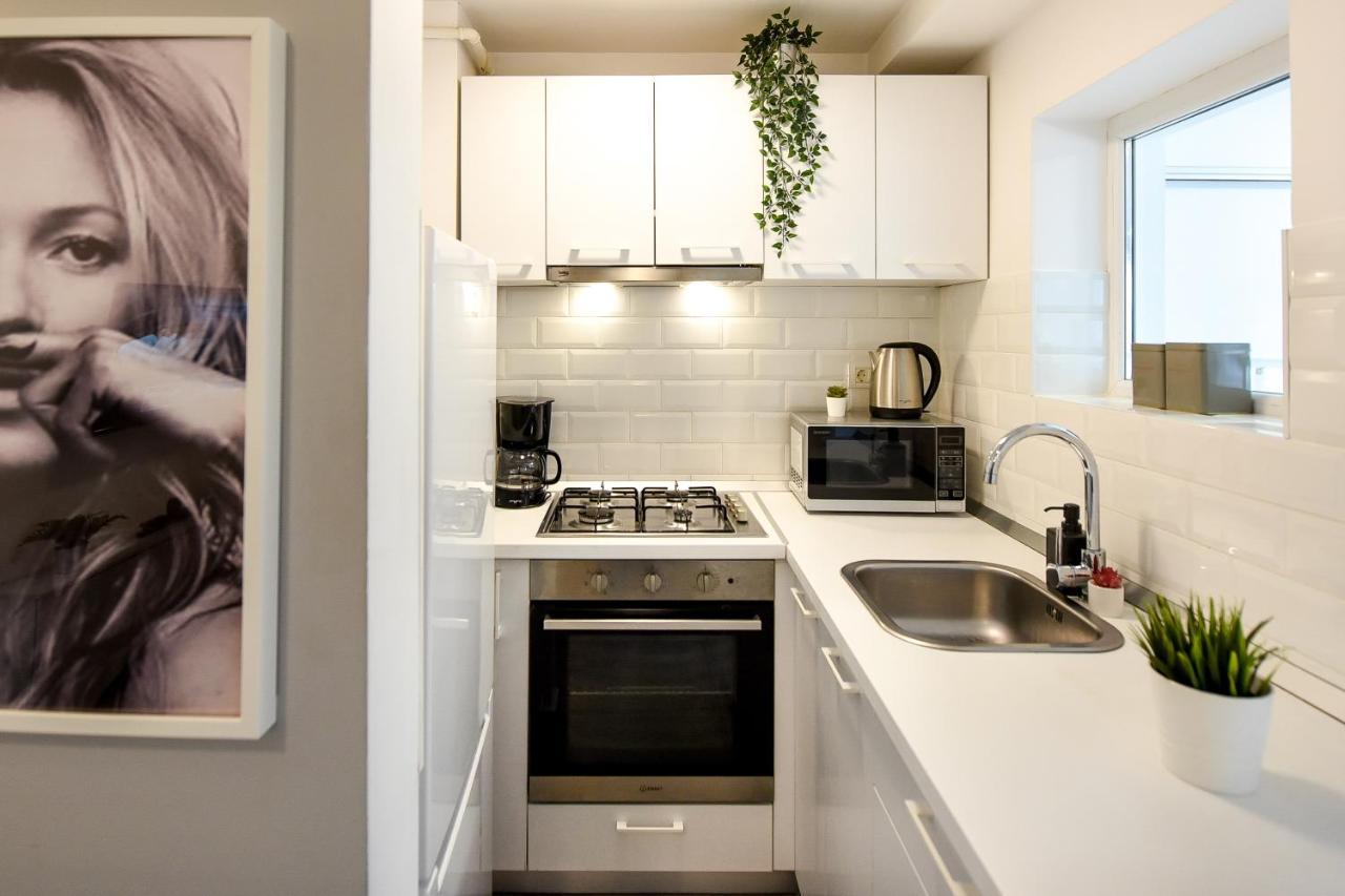 Spacious 1Br In The City Center - Amazing For Extended Stays 布加勒斯特 外观 照片