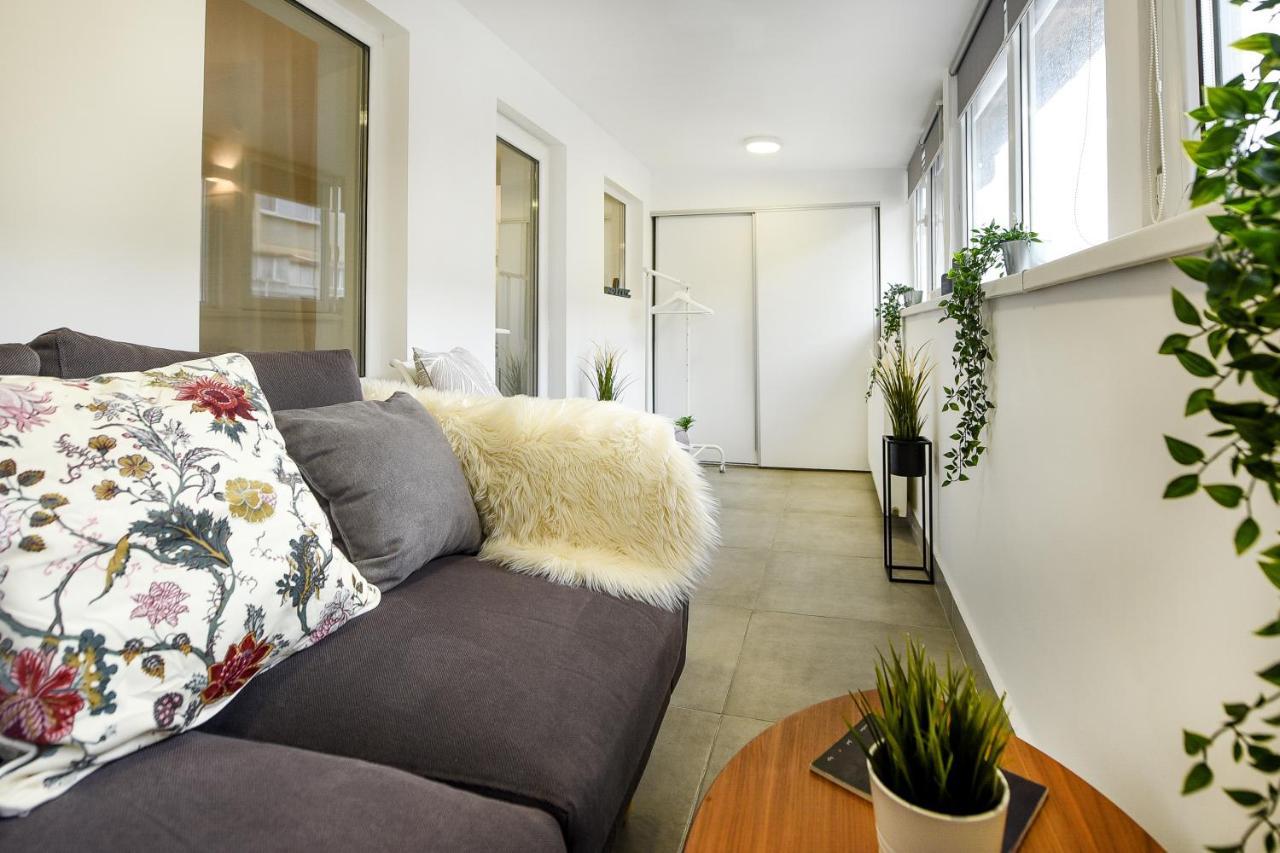 Spacious 1Br In The City Center - Amazing For Extended Stays 布加勒斯特 外观 照片
